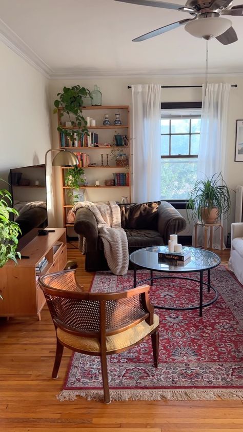 My living room 🥲🥹❤️‍🔥 I'm so so happy with how it's turning out!! This apartment means so much to me bc it's the first space I've been… | Instagram Bonus Room Off Kitchen, Homey Apartment Aesthetic, Small Living Room With Balcony, Living Room Inspiration Simple, Midcentury Modern Small Apartment, Granola Living Room, Small Dining Room And Living Room Combo, Artsy Living Room Aesthetic, Living And Bedroom In One