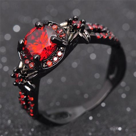 Black Gold Ruby Ring, Design Black Gold, January Birthstone Rings, Black Gold Ring, Ruby Ring Gold, Red Rings, Ruby Birthstone, Gold Filled Ring, Red Collar