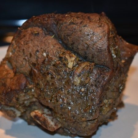 Buffalo Roast Recipe, Bison Roast, Cross Rib Roast, Sunday Roast Dinner, Bison Recipes, Chuck Roast Recipes, Buffalo Recipe, Sirloin Tip Roast, Sirloin Tips