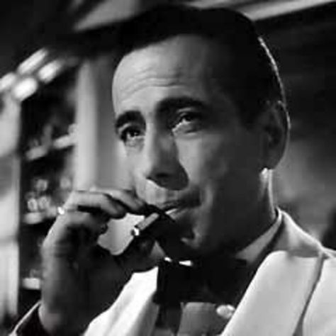 Humphrey Bogart - Casablanca (Michael Curtiz, 1942) Humphrey Bogart Casablanca, Rick Blaine, Casablanca Movie, Casablanca 1942, Bogie And Bacall, Edward Furlong, Bogart And Bacall, George Peppard, Geena Davis