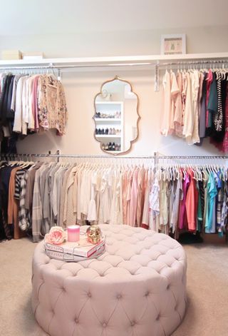 Boutique Dressing Room Ideas Diy, Dressing Room Makeover, Girly Dressing Room, Small Room Turned Into Closet, Turn Room Into Closet, Vintage Closet Ideas, Boho Dressing Room, Boutique Dressing Room Ideas, Room Turned Into Closet