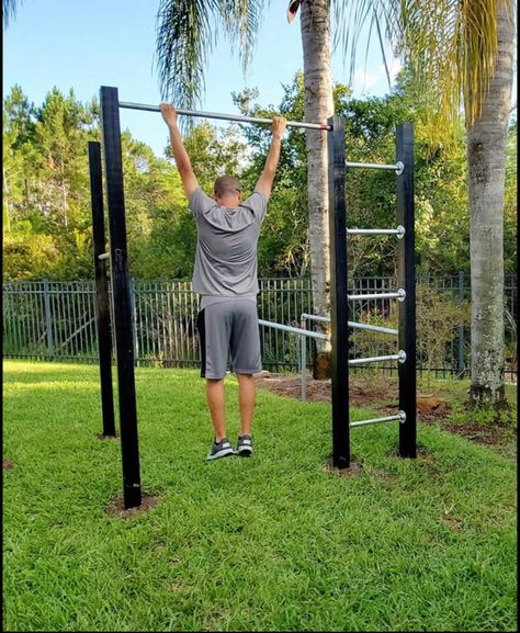 Outside Gym, Outdoor Home Gym, Calisthenics Gym, Backyard Jungle Gym, Gym Plans, Outdoor Gym Equipment, Backyard Gym, Outdoor Exercises, Diy Home Gym