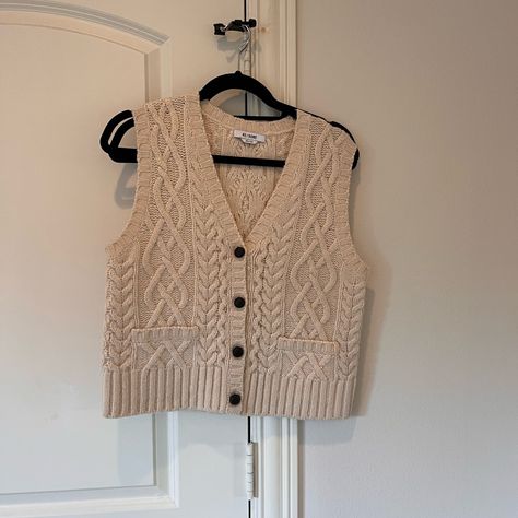 Sweater Vest Brand New Never Worn Fiber Arts, Sweater Vest, Cream White, Brand New, Cream, Women Shopping, White, Color