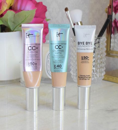 Review and comparision of the IT Cosmetics Bye Bye Foundation and Oil-Free Matte CC+ Cream. They're both full coverage, but which is better for you? Hydrafacial Machine, It Cosmetics Cc Cream, Glam Glow, Ole Henriksen, Fall Makeup Looks, Best Beauty Tips, Which Is Better, It Cosmetics, Diy Beauty Hacks