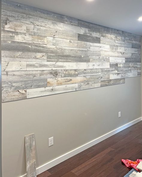 The Paine family shared these installation photos. They installed the Sundance White finish in their TV room 🔨🪚📏 "Here is the before, and after of our feature wall in our summer cottage. It came out awesome and we are so thrilled with the results. Friends and family are loving it also and want us to do it at their house for them. Lol." #cottagecore #reclaimedwood #relclaimedwoodwall #accentwallideas #whitewashedwood #snowfencewood #centennialwoods #familytime Pallet Wall White Wash, Snow Fence, Decorating Bookshelves, Wall White, Wood Pallet Wall, Pallet Wall, Whitewash Wood, Reclaimed Wood Wall, Bedroom Remodel