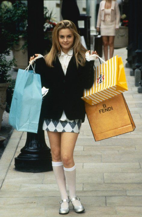 Still of Alicia Silverstone in Clueless (1995) Clueless Movie, 1990 Style, Clueless Cher, Clueless 1995, Shalom Harlow, Cher Horowitz, Alicia Silverstone, 90s Girl, Clueless Outfits