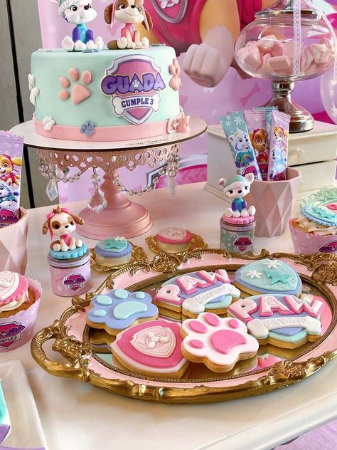 Paw Patrol Party For Girls, Sky Party Theme Paw Patrol, Everest And Skye Birthday Party, Paw Patrol Birthday Ideas Girl, Everest Paw Patrol Birthday Party, Liberty Paw Patrol Birthday Party, Paw Patrol Cupcakes Girl, Skye Paw Patrol Party Decorations, Paw Patrol Skye Birthday Party