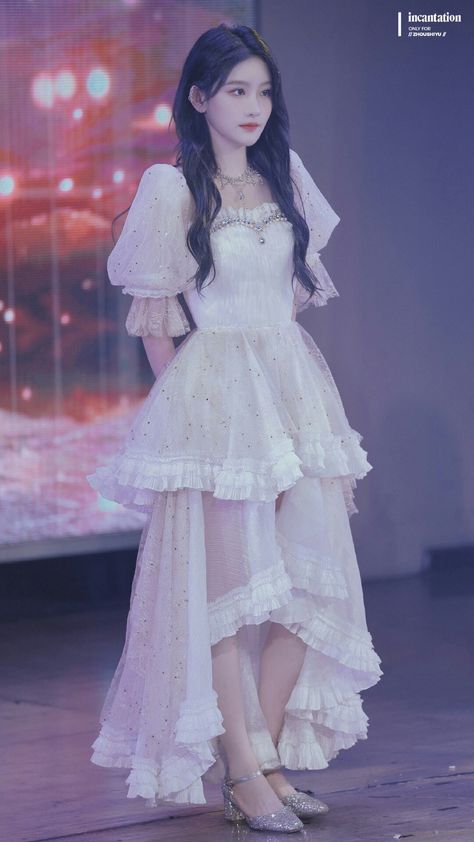 Elegant Outfit Dress, K Pop Dress, Korean Party Dress, Iu Dress, Kpop Dress, Idol Aesthetic, Eid Dress, Fab Dress, Gowns Dresses Elegant