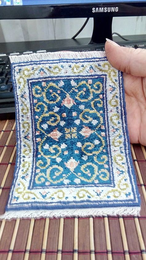 Dollhouse hand knotted silk carpets | carpetsandmore Crochet Dinosaur Patterns, Big Carpet, Dollhouse Rug, Fairy Homes, Miniature Ideas, Persian Miniature, Small Carpet, Silk Carpet, Carpet Size