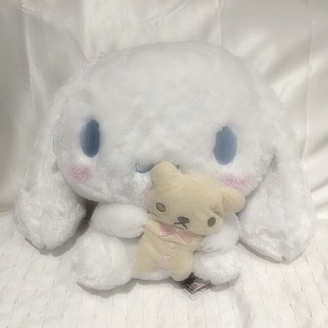 Stuffed Animal, Blue Eyes, Bed, Blue, White