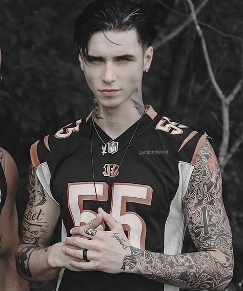 This week went by so quickly #andyblack #andysixx #blackveilbridesfamily #bvbarmy #restitchthesewounds #legionoftheblack #ghostofohio… | Instagram Andy Biersak, Tattoo Music, Andy Sixx, Ronnie Radke, Andy Black, Andy Biersack, Veil Brides, Black Veil Brides, The Perfect Guy