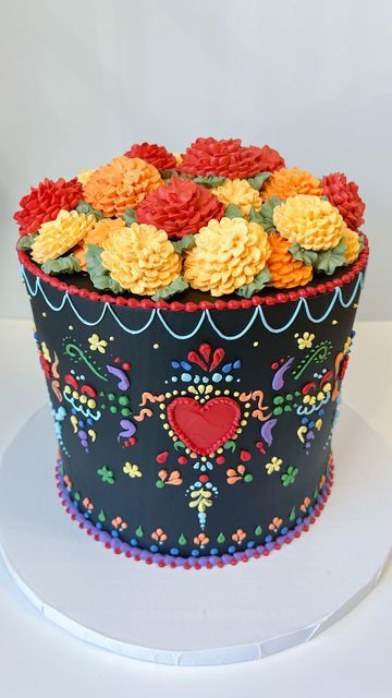 Catrina Cake Ideas, Day Of The Dead Treats, Dia De Los Muertos Cake Ideas, Day Of The Dead Cake Ideas, Dia De Los Muertos Food Ideas, Coco Cake Ideas, Dia De Los Muertos Birthday Party Ideas, Goth Mexican, Dia De Los Muertos Wedding Ideas