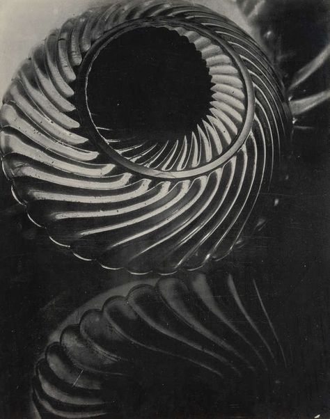 Alexander Aesthetic, Rodchenko Photography, Constructivism Photography, Laszlo Moholy Nagy Photography, Alexander Rodchenko Photography, Victor Tkachenko Art, Aleksandr Rodchenko, Alexander Archipenko Sculpture, Alexander Rodchenko