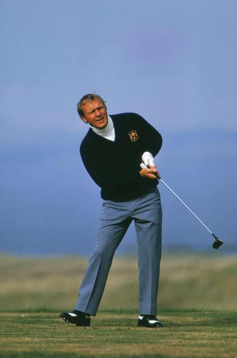 Arnold Palmer Golf, Famous Golfers, Golf Inspiration, Classic Golf, Golf Irons, Arnold Palmer, Ryder Cup, Jack Nicklaus, Nba Sports