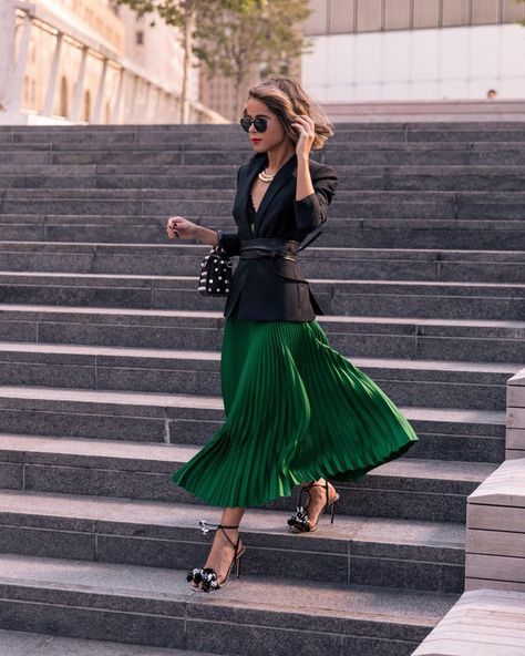 green skirt Green Pleated Skirt Outfit, Green Skirt Outfits, Green Velvet Skirt, The Style Bungalow, Style Bungalow, Velvet Pleated Skirt, Green Pleated Skirt, Accordion Skirt, Green Midi Skirt