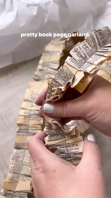 Craft Ideas Using Ribbons, Modge Podge Book Pages, How To Hollow Out A Book, Book Paper Decorations, Crafts From Old Books, Old Book Crafts Repurposed, Old Book Pages Crafts, Crafts With Book Pages, Book Pages Crafts