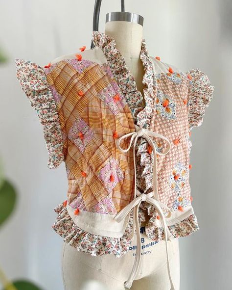 Selina Eugenio on Instagram: "❣️ HOOORAY for another PATTERN RELEASE PRE-Sale and READY MADE Fully Reversible VESTS 🔁 coming next Friday! I will announce the exact time on Monday.   📧 You know what to do! ✍️🆙 To our list (link in profile) for previews to the collection before the drop date!)" Upcycle Quilt Ideas, Upcycle Tops, Patchwork Garments, Headwrap Ideas, Caravan Shop, Quilting Fashion, Sugar Shoes, Quilted Sleeves, Patchwork Clothing