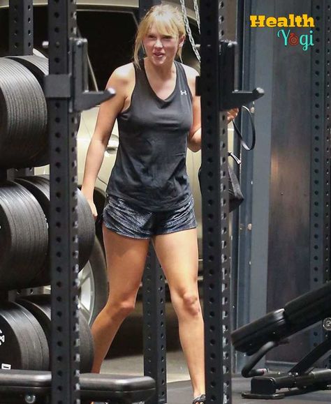 Taylor Swift Workout Routine, Taylor Swift Workout, Dogpound Gym, Joe Alwyn, Taylor Swift Birthday, Sport Quotes Motivational, All About Taylor Swift, Workout Playlist, Taylor Swift Songs