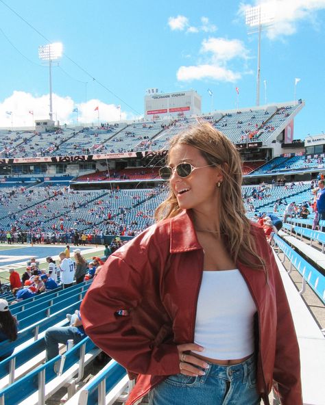 i went for @marvinharrisonjr 🏈 . #arizonacardinals #gameday #nflfit #gamedayoutfit #outfitinspiration #ootd Gameday Outfit, Arizona Cardinals, Nfl, Outfit Inspirations, Ootd, Quick Saves