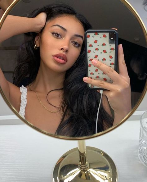 Spiegel Selfie, Mirror Selfie Poses, Selfie Poses Instagram, Cindy Kimberly, Selfie Ideas Instagram, Cute Poses, Cute Selfie Ideas, Insta Photo Ideas, Selfie Poses