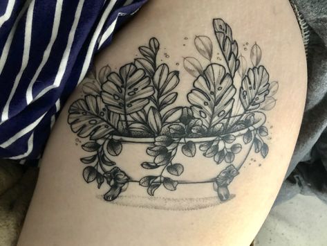 Bathtub, bath, tattoo, blackwork, tub, plants, house plants Bath Tub Tattoo, Green House Tattoo, Bathtub Tattoo, Bath Tattoo, House Plant Tattoo, Body Artwork, Dc Tattoo, Plants House, Tattoo Board