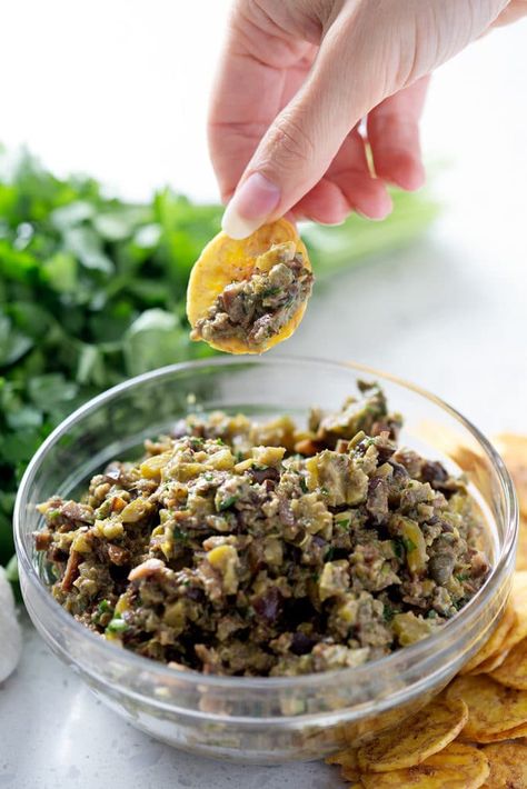 Canned Oyster Recipes, Prometabolic Recipes, Tapenade Appetizer, Aip Appetizers, Canned Oysters, Tapenade Recipe, Autoimmune Recipes, Smoked Oysters, Autoimmune Diet