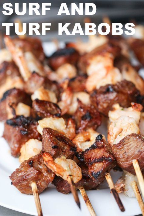 Surf and Turf Kabobs | Six Sisters' Stuff My husband and I are both huge steak and shrimp fans. I had the idea to combine the two on a skewer, and grill her up. The outcome was amazing. You are going to love these Surf and Turf Kabobs, I guarantee it. #kabobs #surfandturf Surf And Turf Kabobs, Winter Bbq, Grilled Lemon Chicken, Shrimp Kabobs, Steak Kabobs, Kabob Skewers, Shish Kabobs, Shish Kebab, Steak And Shrimp