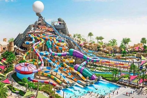 Water Park Ideas, Water Park Rides, Water Theme Park, Sheikh Zayed, Parc D'attraction, Fun Places To Go, Belem, Adventure Activities, Vacation Places