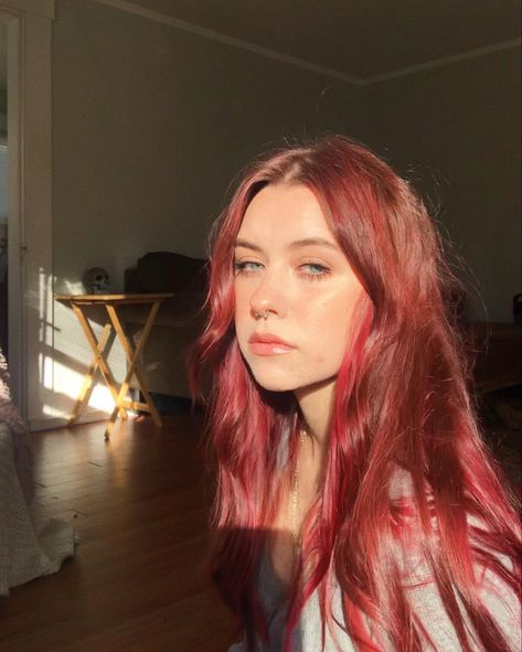 Red Hair With Pink Undertones, Pink Dye Over Brown Hair No Bleach, Brown Hair Dyed Pink No Bleach, Pink Streaks In Red Hair, Pink Dye On Brown Hair, Pink Dye On Brown Hair No Bleach, Dye Over Brown Hair, Light Red Pink Hair, Brown Hair Dyed Pink