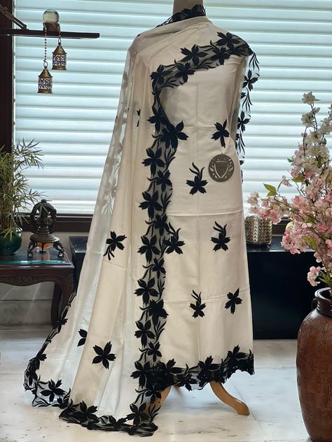 Black Plazo, Lace Saree Designs, White Salwar Suit, Cut Work Embroidery, Plazo Pant, Patiala Salwar Kameez, Embroidery Dupatta, Lace Suit, Lace Saree