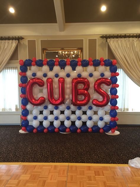 Cubs wall makes a perfect photo backdrop, can be a stand alone piece or carried for parades or attached to anything. Chicago Bears Party Centerpieces, Chicago Bears Birthday Party Decor, Chicago Bears Theme Party, Chicago Cubs Birthday Party, Chicago Cubs Birthday, Cubs Birthday Party, Usc Graduation, Cubs Decor, Baseball Banquet