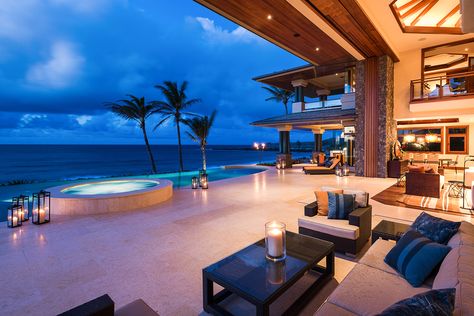 Building your custom #beachfront home: Make it a breeze! #luxury #homedesign Beach House Luxury, Hawaii Beach House, Living Pool, Terrasse Design, Hawaiian Homes, Luxury Beach House, Beachfront Home, Tropical Pool, Dream Beach Houses