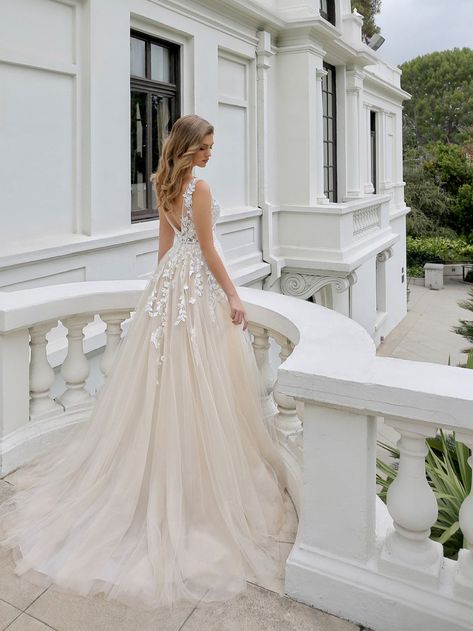 Mikayla | Enzoani Wedding Day Dresses, Blue By Enzoani, Wedding Dress With Lace, Wedding Dresses 2020, Applique Wedding, Wedding Dress Pictures, Backless Wedding, Dream Wedding Ideas Dresses, Dress Out