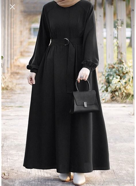 Black Top Design, Burkha Designs, Plain Black Top, Divya Drishti, Plain Kurti Designs, Abaya Dresses, Hijab Abaya, Friend Poems, Chiffon Tops Blouses