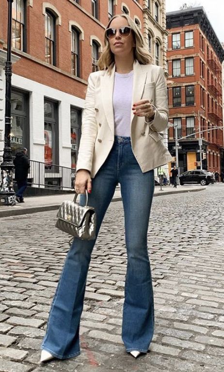 Slim Bootcut Jeans Outfit, Work Outfit Accessories, Jeans Outfits Summer, Flair Jeans Outfit, Jeans Blazer Outfit, Bootcut Jeans Outfit, Brooklyn Blonde, Flare Jeans Outfit, Women Advice