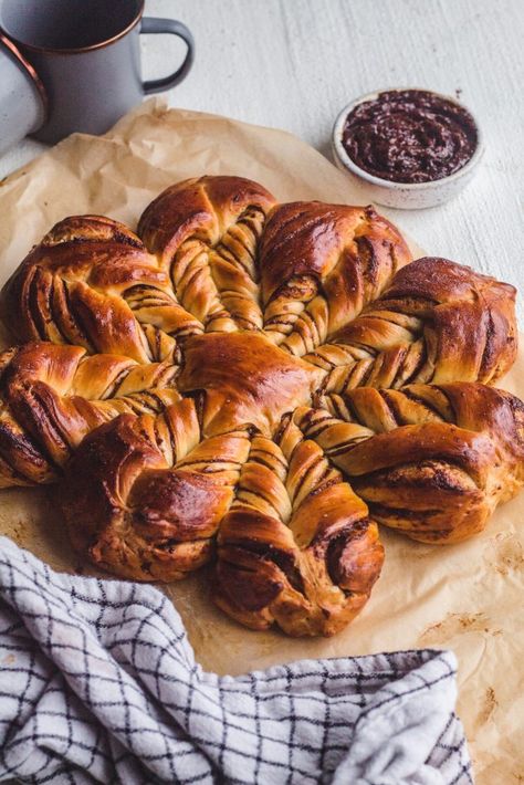 Soft and Buttery Prune Starbread Prunes Dessert, Prune Recipes, Dried Prunes, Dreamy Desserts, Plum Recipes, Winter Baking, Best Bread Recipe, British Baking, Braised Chicken