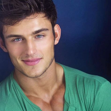 Bryant Wood, Male Headshots, American Guy, Hello Handsome, Smiling Man, Interesting Faces, Male Face, Good Looking Men, Muscle Men