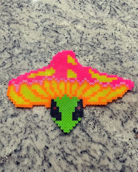 LSDream Mushroom Perler Edm Dj Perlers, Boogie T Perler, Colorful Perler Bead Patterns, Rave Perler Beads, Illenium Perler, Scene Perler Beads, Festival Trinkets, Edc Perler, Rave Perler Ideas