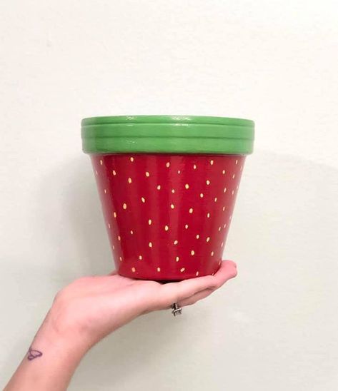 Strawberry Terra Cotta Flower Pot | Etsy Strawberry Pots, Terra Cotta Pot Crafts Diy, Flower Pot People, Plant Pot Design, Flower Pot Art, Plant Pot Diy, Terra Cotta Pot Crafts, Flower Pot Design, Painted Pots Diy