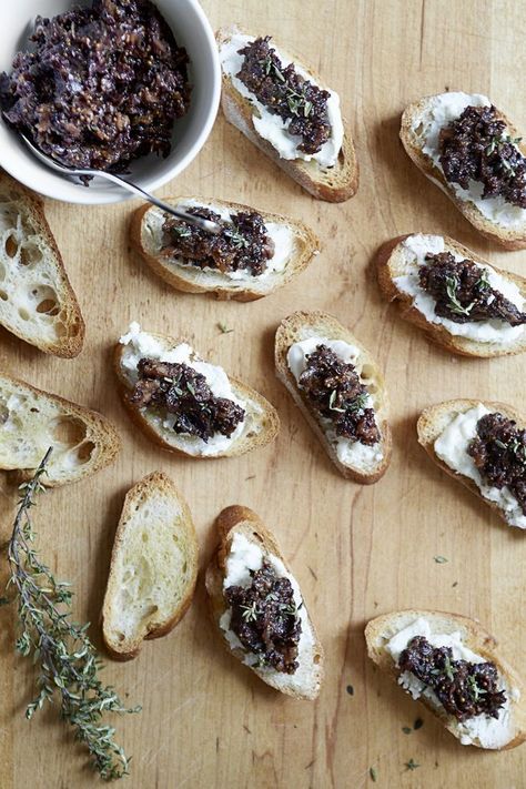 19 RECIPES TO MAKE THE MOST OF GOAT CHEESE  Goat Cheese Crostini with Fig-Olive Tapenade Grilled Crostini, Olive Tapenade Recipe, Wine Flight, Tapenade Recipe, Cheese Crostini, Holiday Party Appetizers, Goat Cheese Crostini, Roasted Pork Tenderloins, Goat Cheese Recipes