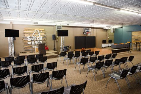 Youth Environment from Trailhead Church in Graham, NC brings us this overall youth space. | Church Stage Designs Ideas Youth Room Church, Youth Ministry Room, Youth Group Rooms, Kids Church Rooms, Kids Church Decor, Angela Yee, Well House, Youth Rooms, Church Stage Design Ideas