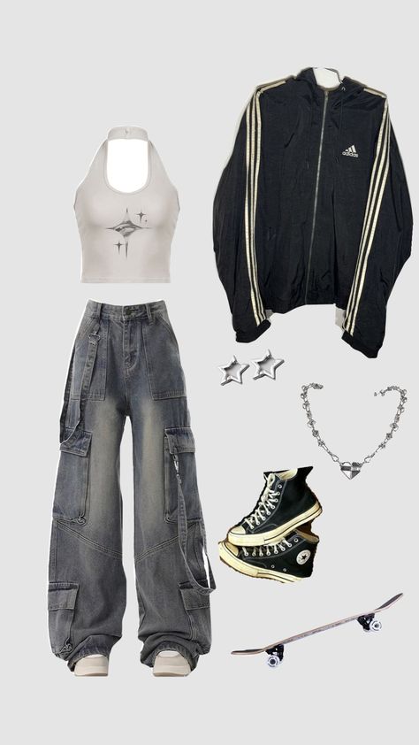 #y2k #outfit Me Core Outfit, Y2k Girls Outfits, Sporty Y2k Aesthetic, Y2k Techno Outfit, Ytk Fashion Outfits, Bikercore Outfit, Step Up Outfits, Y2k Outfits Girl, Easy Y2k Outfits