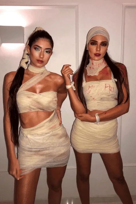 Hot Mummy Costume, Scary Mummy Costume, Mummy Costume Women, Halloween Costumes Women Scary, Mummy Halloween Costume, Mummy Costume, Classic Halloween Costumes, Hot Halloween Outfits, Halloween Costumes For Women