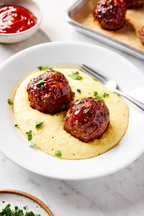 Meatloaf Meatballs with Parmesan Polenta - Wyse Guide Meatloaf Meatballs, Apple Pork Tenderloin, Wyse Guide, Ketchup Sauce, How To Make Meatballs, Ham And Beans, Quick Cooking, Recipe For Mom, Ground Pork