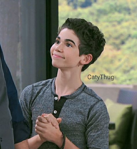 Luke Ross, Hey Jessie, Cameron Boys, Disney Jessie, Healing Hearts, Luke Luke, Tiktok Trends, Male Celebrity, Cameron Boyce