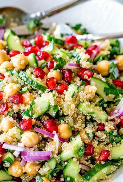 Pomegranate Recipes: 15 Best Recipes with Pomegranate — Eatwell101 Easy Chicken Leg Recipes, Pomegranate Recipes Healthy, Dinner Ideas Easy Chicken, Air Fryer Chicken Meatballs, Dinner Recipes Air Fryer, Mediterranean Salad Recipe, Garlic Baked, Baked Chicken Recipes Healthy, Pomegranate Recipes