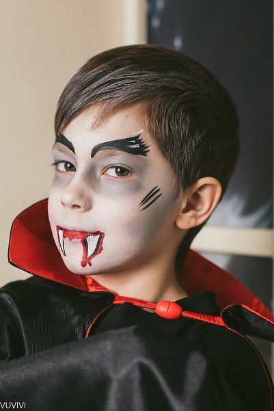 Boy Vampire Makeup, Kids Vampire Makeup, Vampire Costume Kids, Vampire Costume Diy, Hairstyles Creative, Halloween Makeup For Kids, Vampire Kids, Halloween Costumes Kids Boys, Face Painting For Boys