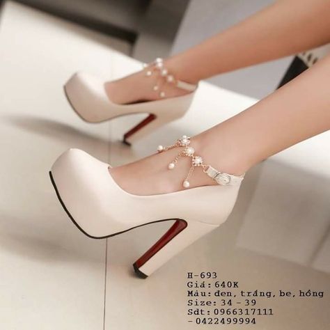 Korean Shoes, Chunky Pearls, Cute Shoes Heels, Shoes Heels Classy, Bohemian Bags, Heels Classy, Shoes On Sale, Girly Shoes, Korean Fashion Women