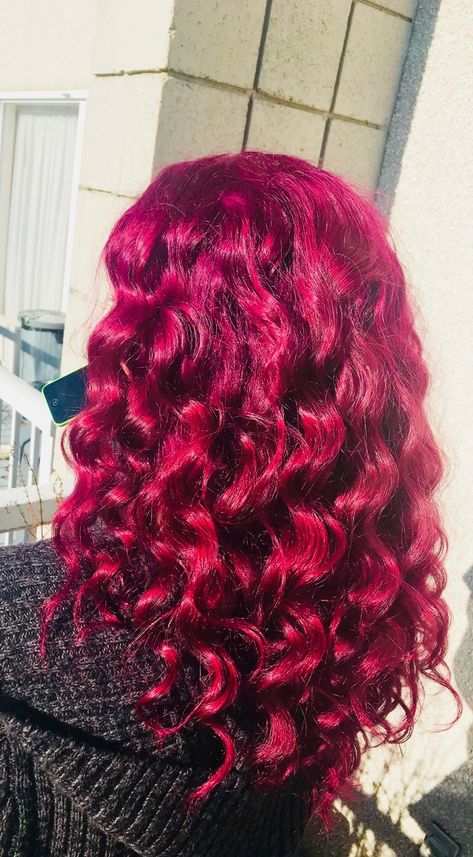 Red, pink, magenta curls Curly Magenta Hair, Magenta Curly Hair, Dark Magenta Hair, Hair Claim, Afro Hair Color, Raspberry Hair, Rose Hair Color, Dark Pink Hair, Bday Hair