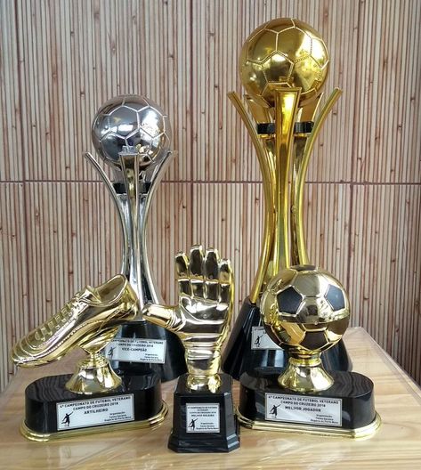 Soccer Trophy Ideas, Soccer Trophy Design, Soccer Trophies, Music Trophies, Diy Trophy, Soccer Awards, Soccer Trophy, Nike Shoes Blue, German Sheperd Dogs